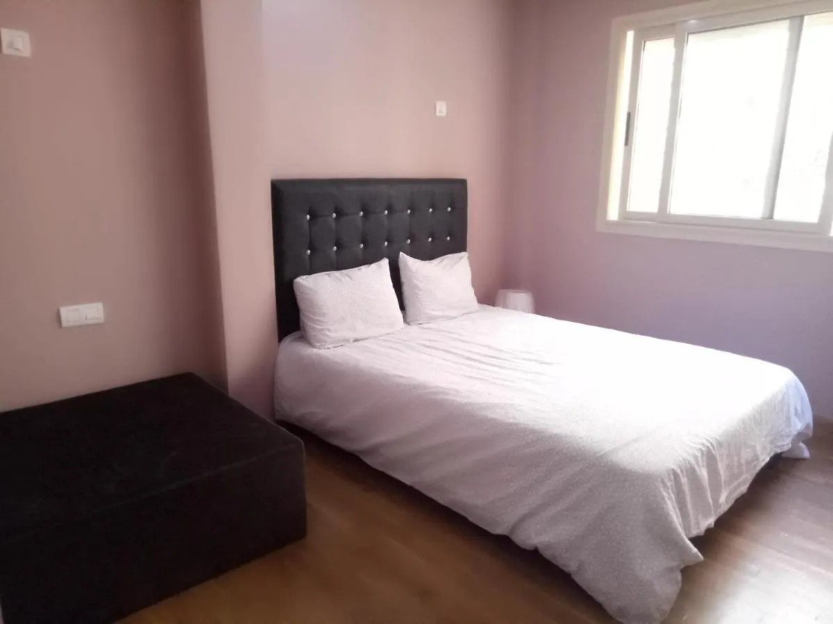 Apartment With Terrace Касабланка Марокко