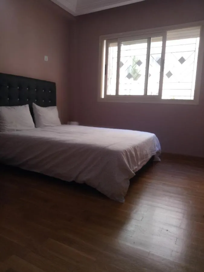 Apartment With Terrace Касабланка Марокко