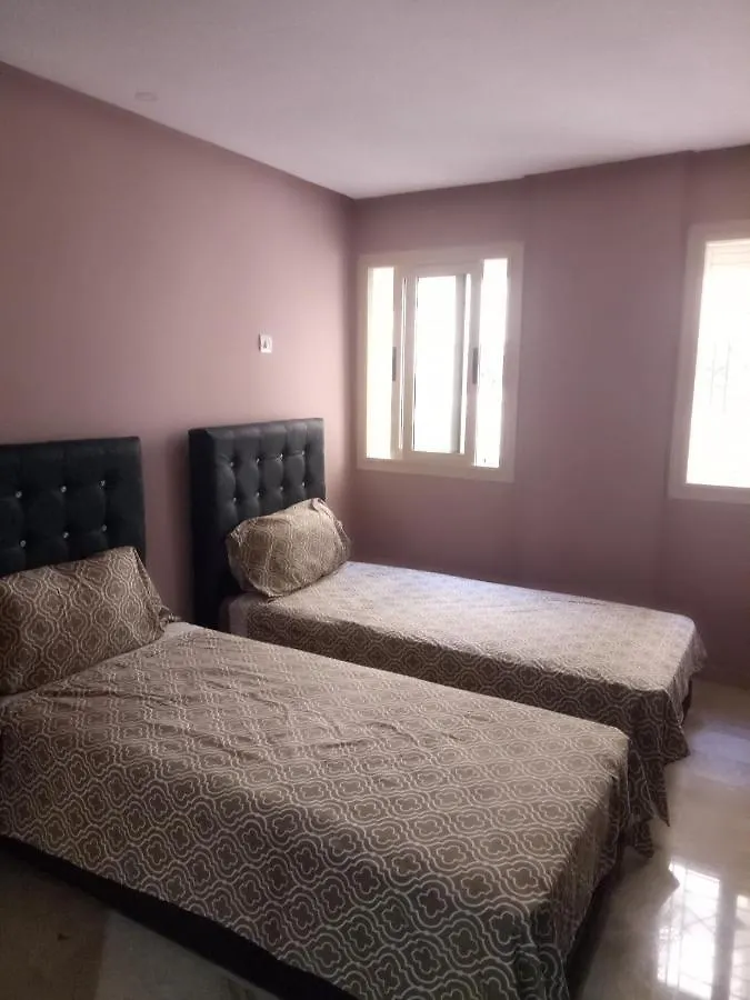 Apartment With Terrace Касабланка